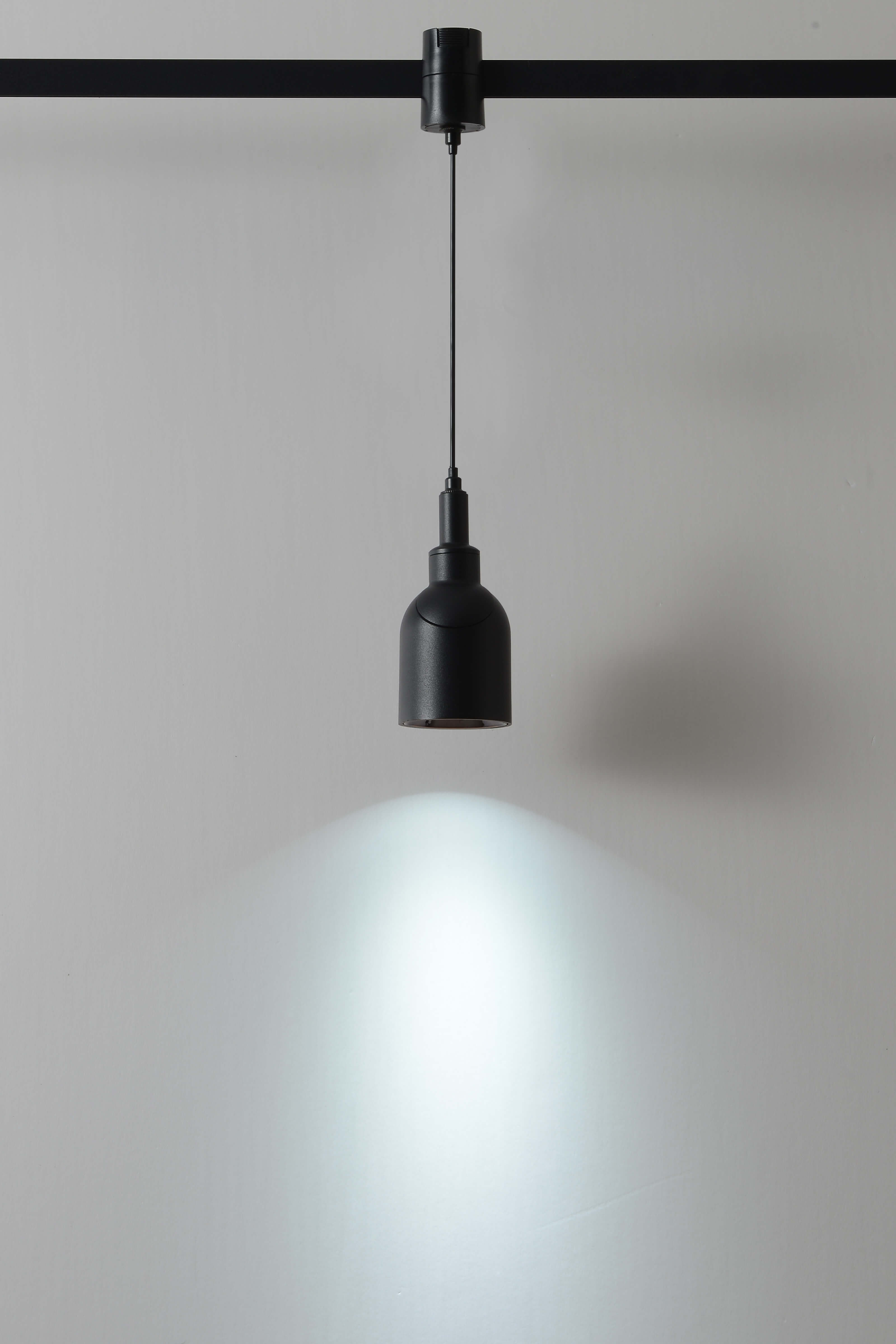 Светильник трековый для гибкой магнитной системы crystal lux clt 0.37 005 7w bl smart